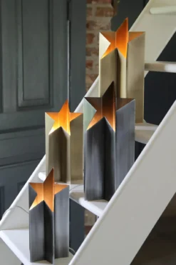 Asteri Bordslampa Stål 27 cm