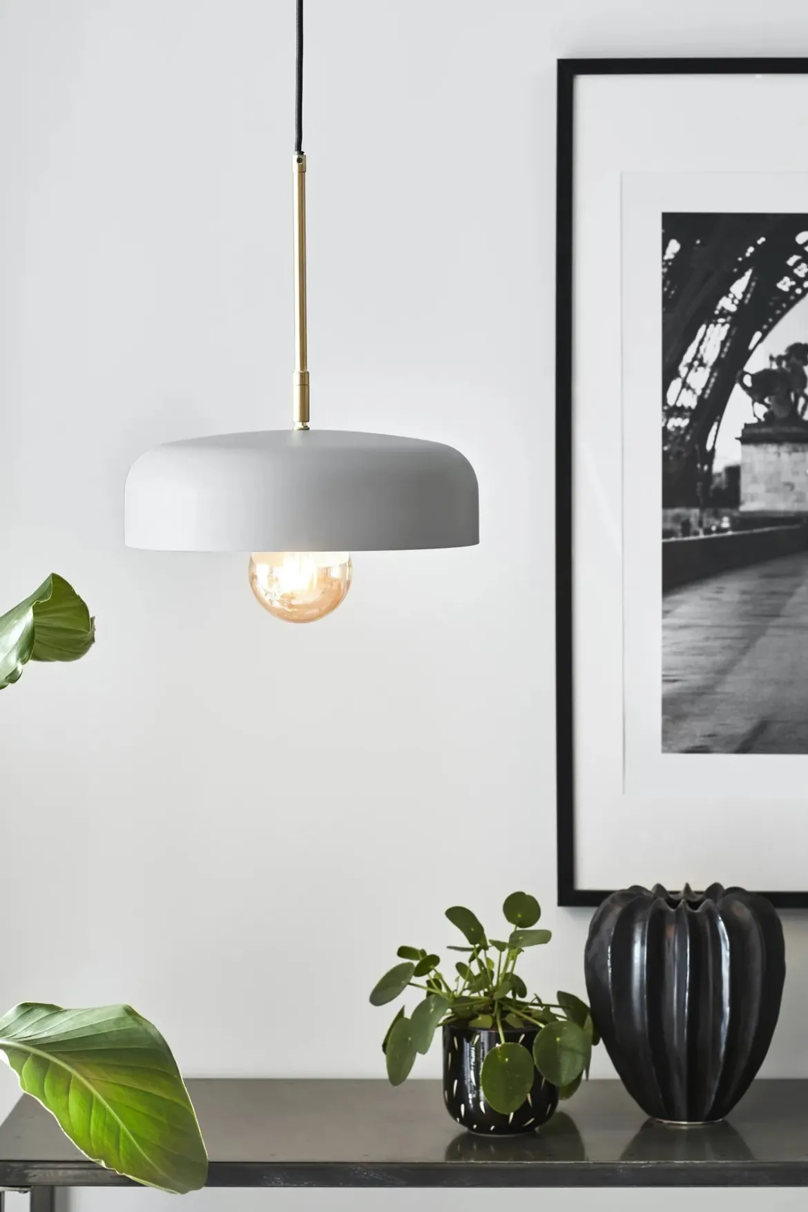 Caen Taklampa Grå