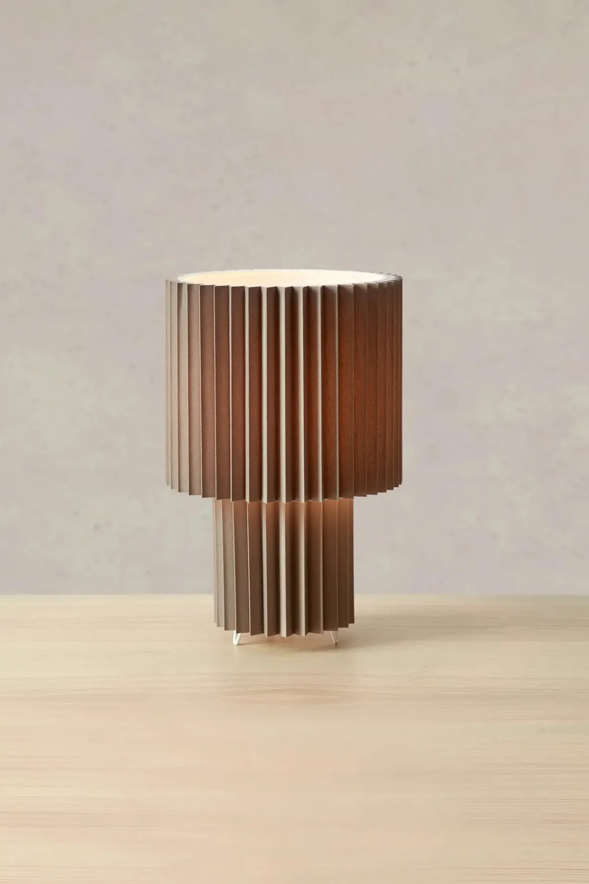 Catis Bordslampa Grå 32 cm