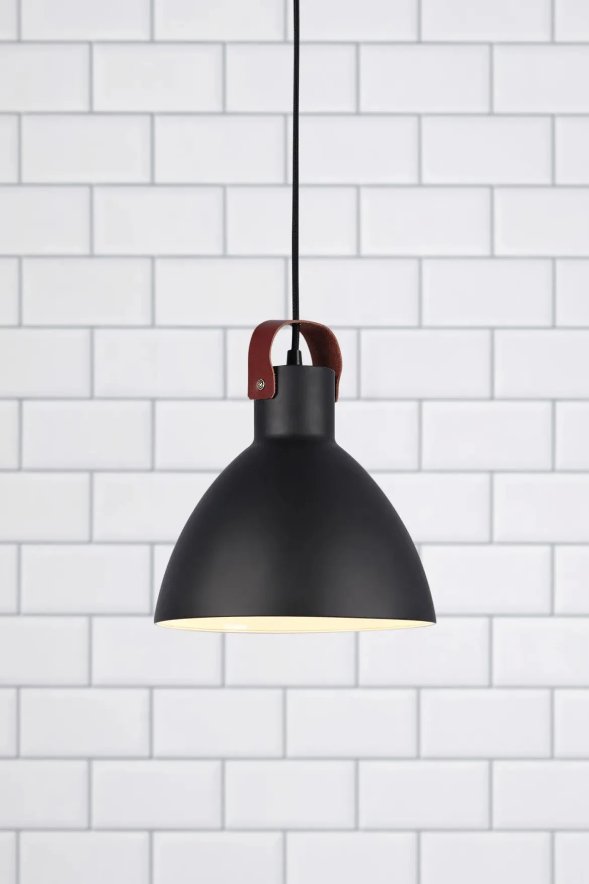 Eagle Taklampa Svart 22 cm