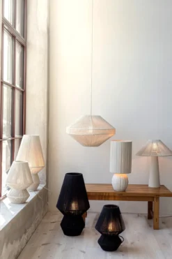 Favoro Bordslampa Beige