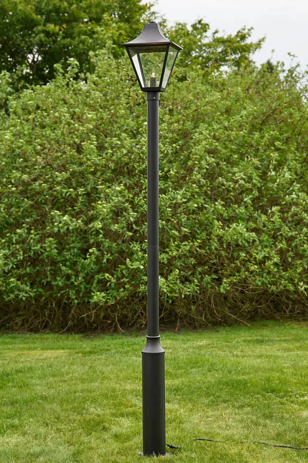 Garden 24 Lyktstolpe Svart 3W