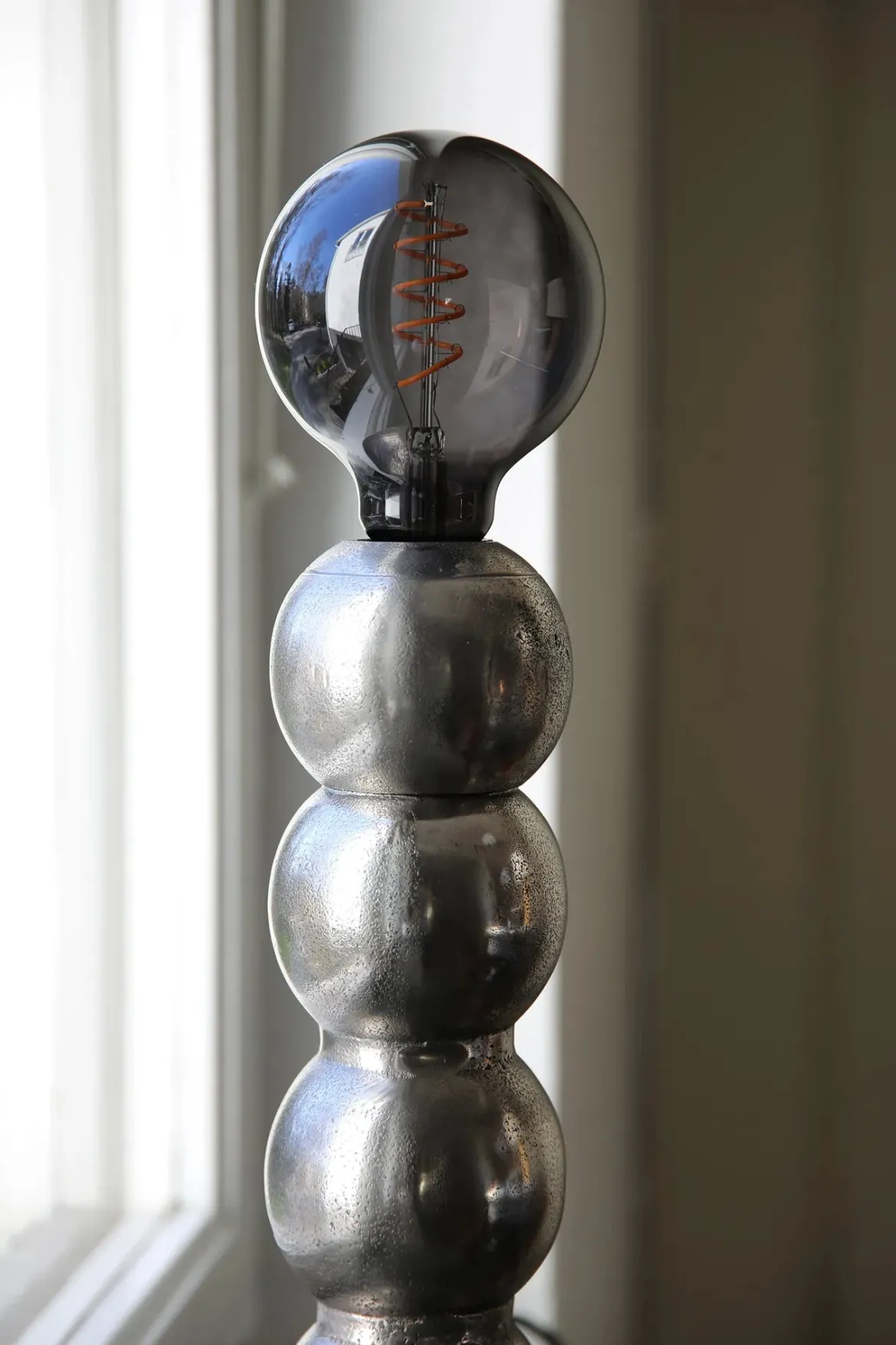 Gong Bordslampa Silver