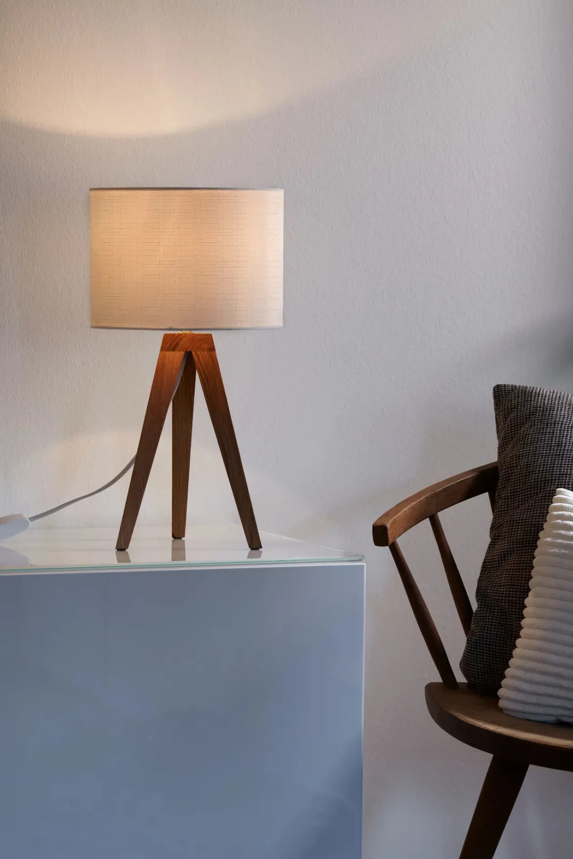 Kullen Bordslampa Ek