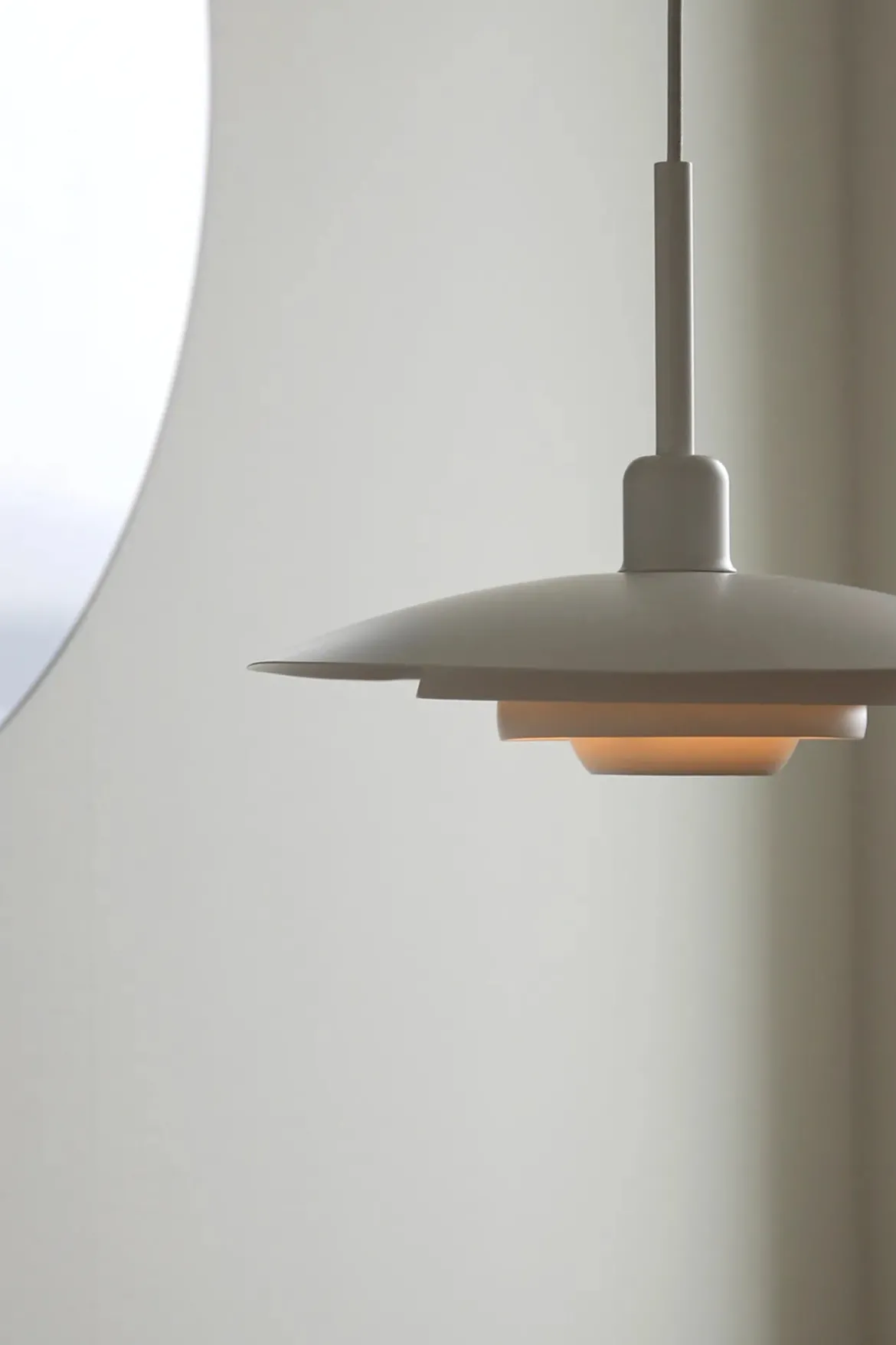 Piny Taklampa Vit 35 cm