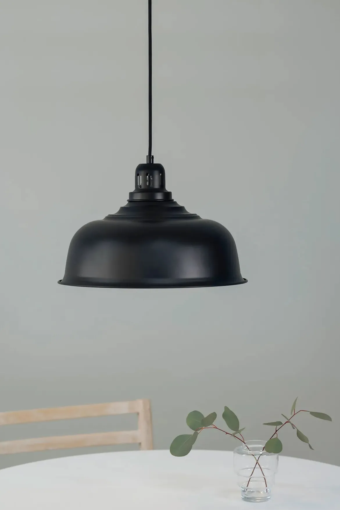 Port Kökslampa Svart Liten
