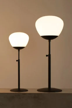 Rise Bordslampa Svart Liten