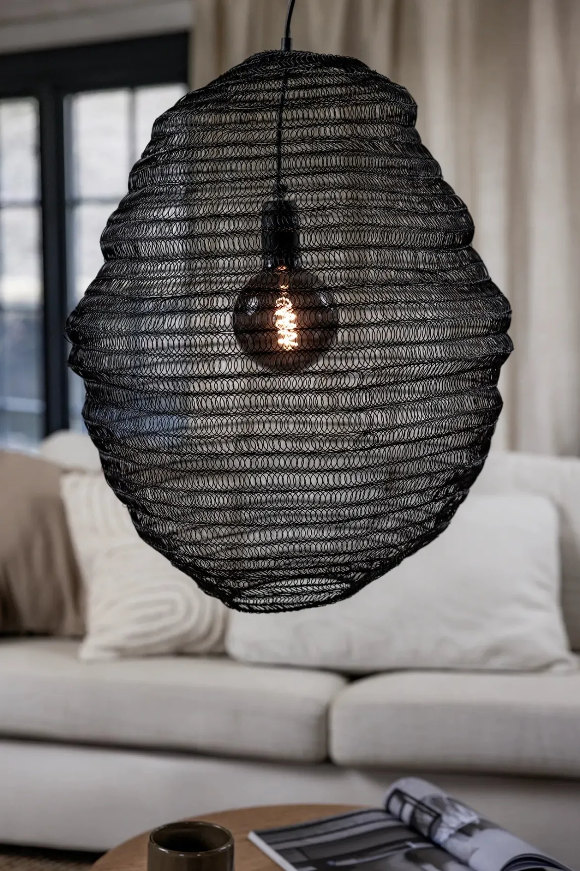 Tazza Taklampa Svart